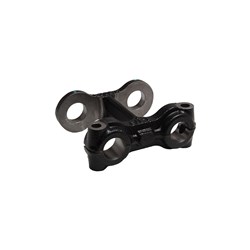 SWINGING SHACKLE