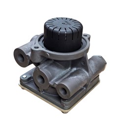 RELAY VALVE